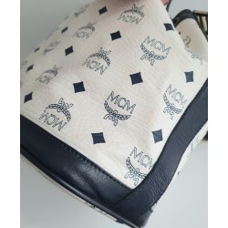 MCM Beuteltasche Mittel Weiss-Blau