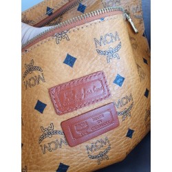 MCM Shopper Medium Heritage Cognac Canvas.