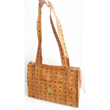 MCM Shopper Medium Heritage Cognac Canvas.