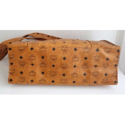 MCM Shopper Medium Heritage Cognac Canvas.