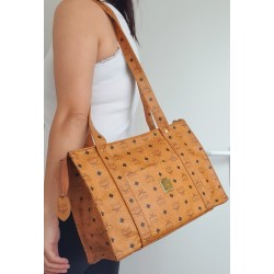 MCM Shopper Medium Heritage Cognac Canvas.