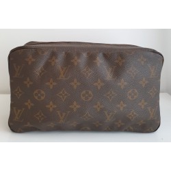 Louis Vuitton Necessaire GM Gross Monogram Canvas.