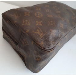 Louis Vuitton Necessaire GM Gross Monogram Canvas.