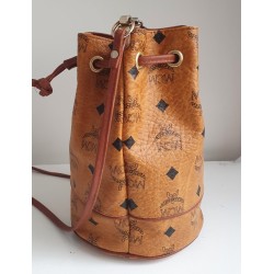 MCM Beuteltasche Klein Cognac Canvas