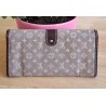 Louis Vuitton Sarah Segeltuch Portemonnaies Textil braun