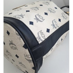 MCM Beuteltasche Mittel Weiss-Dunkelblau