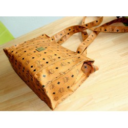 MCM Shopper Medium Cognac Canvas