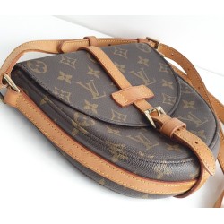 Louis Vuitton Chantilly PM Monogram Umhängetasche Leder Braun