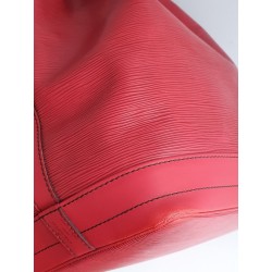 Louis Vuitton Grand Sac Noé Epi Leder Rot.