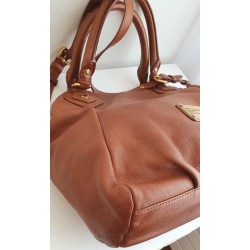Marc Jacobs Henkel/Umhängetasche Medium Softleder in Braun
