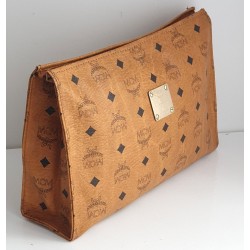 Mcm Nécessaire Poche Toilette Medium Heritage Cognac Canvas.