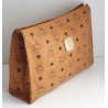 Mcm Nécessaire Poche Toilette Medium Heritage Cognac Canvas.