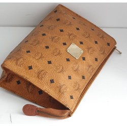 Mcm Nécessaire Poche Toilette Medium Heritage Cognac Canvas.