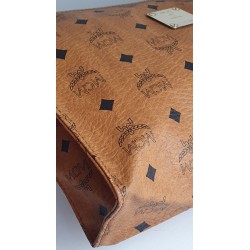 Mcm Nécessaire Poche Toilette Medium Heritage Cognac Canvas.