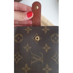 Louis Vuitton Portemonnaie Compact Zipped Canvas.
