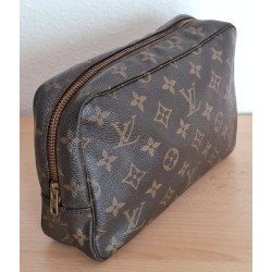 Louis Vuitton Necessaire PM