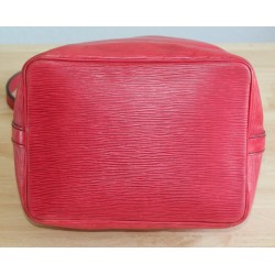 Louis Vuitton Petit Sac Noé Epi Leder Rot