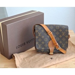 Louis Vuitton Cartouchiere