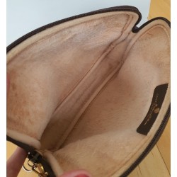 Gucci Vintage GG Umhängetasche aus Leder Braun/Grau