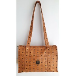 MCM Shopper Medium Heritage Cognac Canvas.
