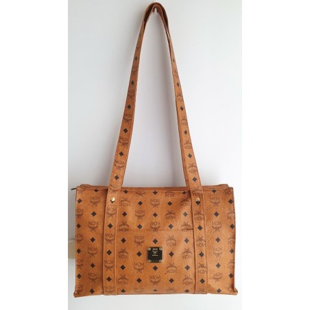 MCM Shopper Medium Heritage Cognac Canvas.
