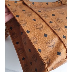 MCM Shopper Medium Heritage Cognac Canvas.