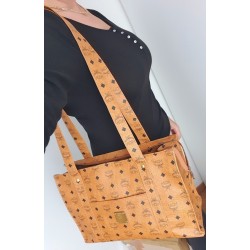 MCM Shopper Medium Heritage Cognac Canvas.
