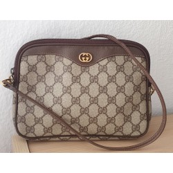 Gucci Vintage GG Umhängetasche aus Leder Braun/Grau
