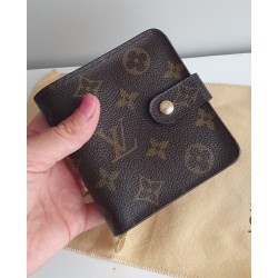 Louis Vuitton Portemonnaie Compact Zipped Canvas.