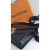 Louis Vuitton Epi Sellier Dragonne Clutch/Crossbody Epi Leder Schwarz M52618