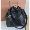Louis Vuitton Petit Sac Noé Epi mit D-Ring Schwarz.