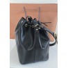 Louis Vuitton Petit Sac Noé Epi mit D-Ring Schwarz.