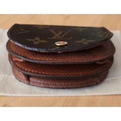Louis Vuitton Gousset Coin Purse Monogram Canvas M61970