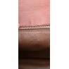 Louis Vuitton Epi Sellier Dragonne Clutch Epi Leder Cognac M52618