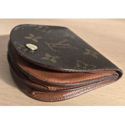 Louis Vuitton Gousset Coin Purse Monogram Canvas M61970