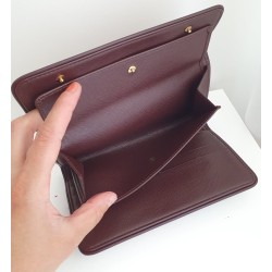 Louis Vuitton Sarah Portemonnaie Textil (Denim) rosa/rot