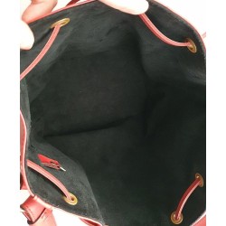 Louis Vuitton Petit Sac Noé Rot Epi mit D-Ring
