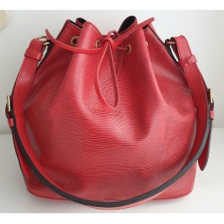 Louis Vuitton Petit Sac Noé Rot Epi mit D-Ring
