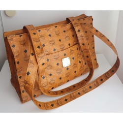 MCM Shopper Medium Heritage Cognac Canvas.