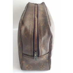 Louis Vuitton Necessaire GM Gross Monogram Canvas.