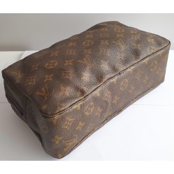 Louis Vuitton Necessaire GM Gross Monogram Canvas.