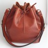 Louis Vuitton Petit Sac Noe Epi Leder Cognac mit D-Ring.
