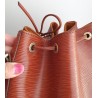 Louis Vuitton Petit Sac Noe Epi Leder Cognac mit D-Ring.