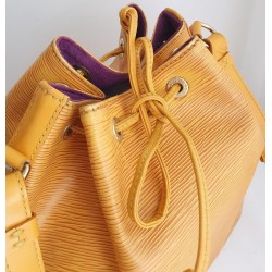 Louis Vuitton Petit Sac Noe Gelb Epi Leder.